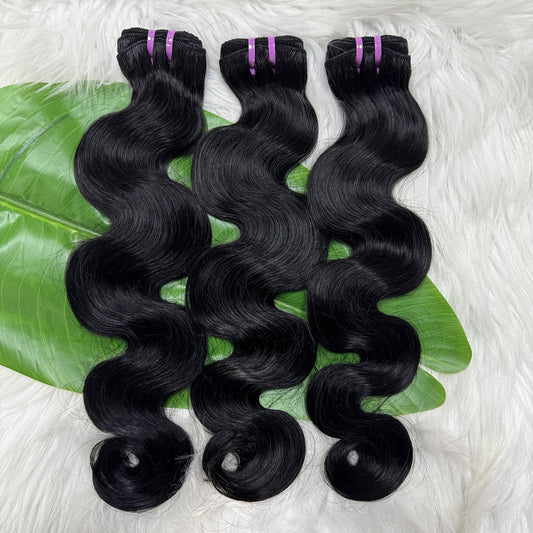 Body wavy hair bundle